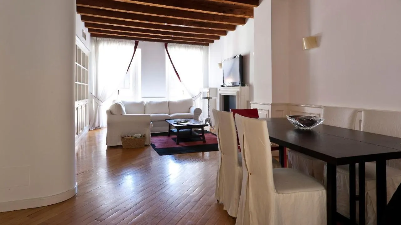شقة Italianway-Corso Garibaldi 55 ميلان إيطاليا